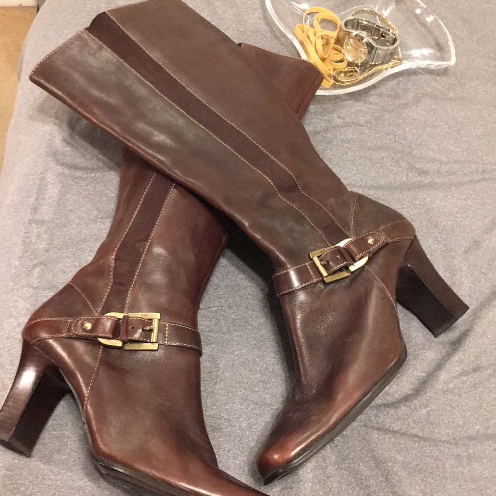 Ann Klein Leather Size 7 M real leather